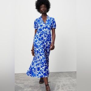 Zara dress. Size medium. Blue and white.